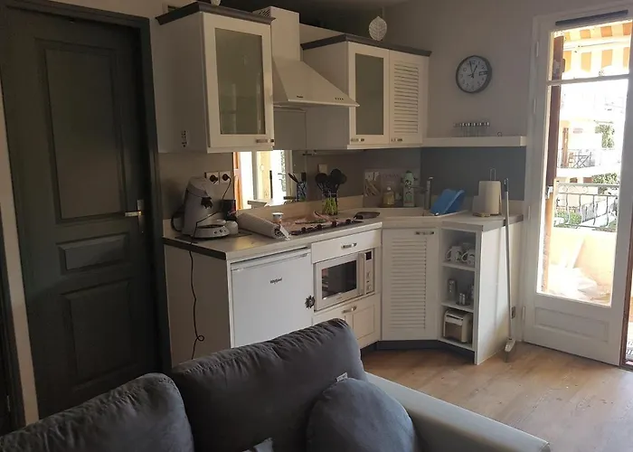 Daire A La Saint-Cyr-sur-Mer